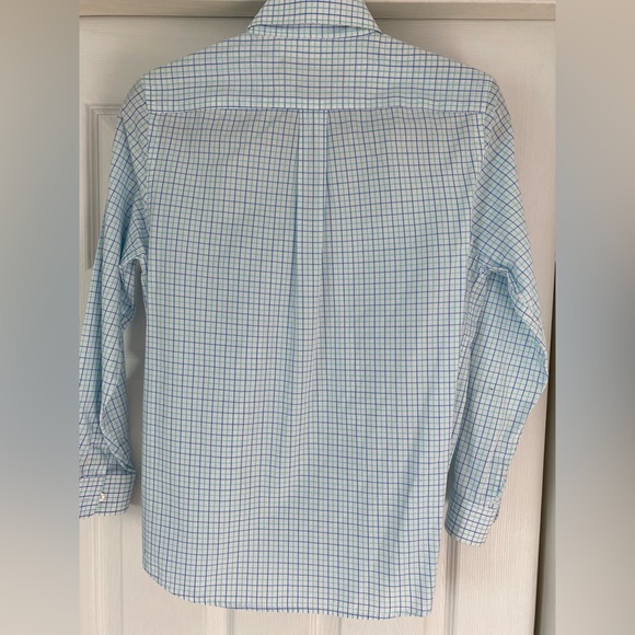Vineyard and Vines Boys Long Sleeve Button Down Size 12-14 or Medium - Picture 5 of 6